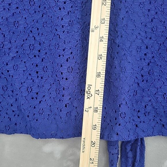 Alfred Dunner Womens Eyelet Shrug Top Size 18 Dark Blue Sheer Front Tie Open - Picture 8 of 8